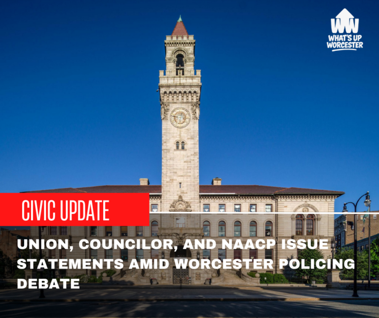 Red Minimalist Merry Christmas Facebook Post (14)