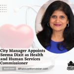 Red Minimalist Merry Christmas Facebook Post (8)